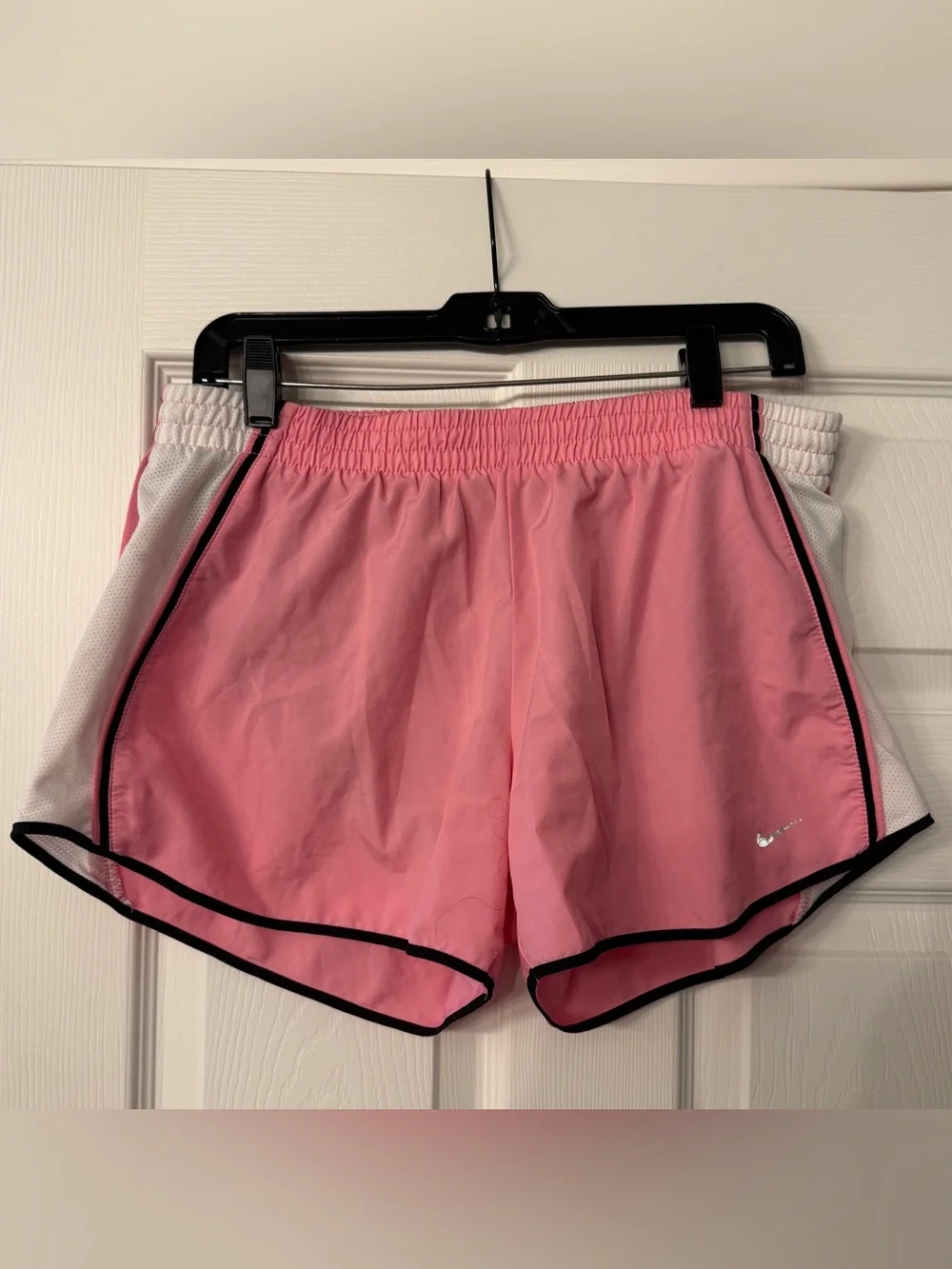 Nike Tempo Dri-Fit Lined Running Shorts Women L - Pink with white trim